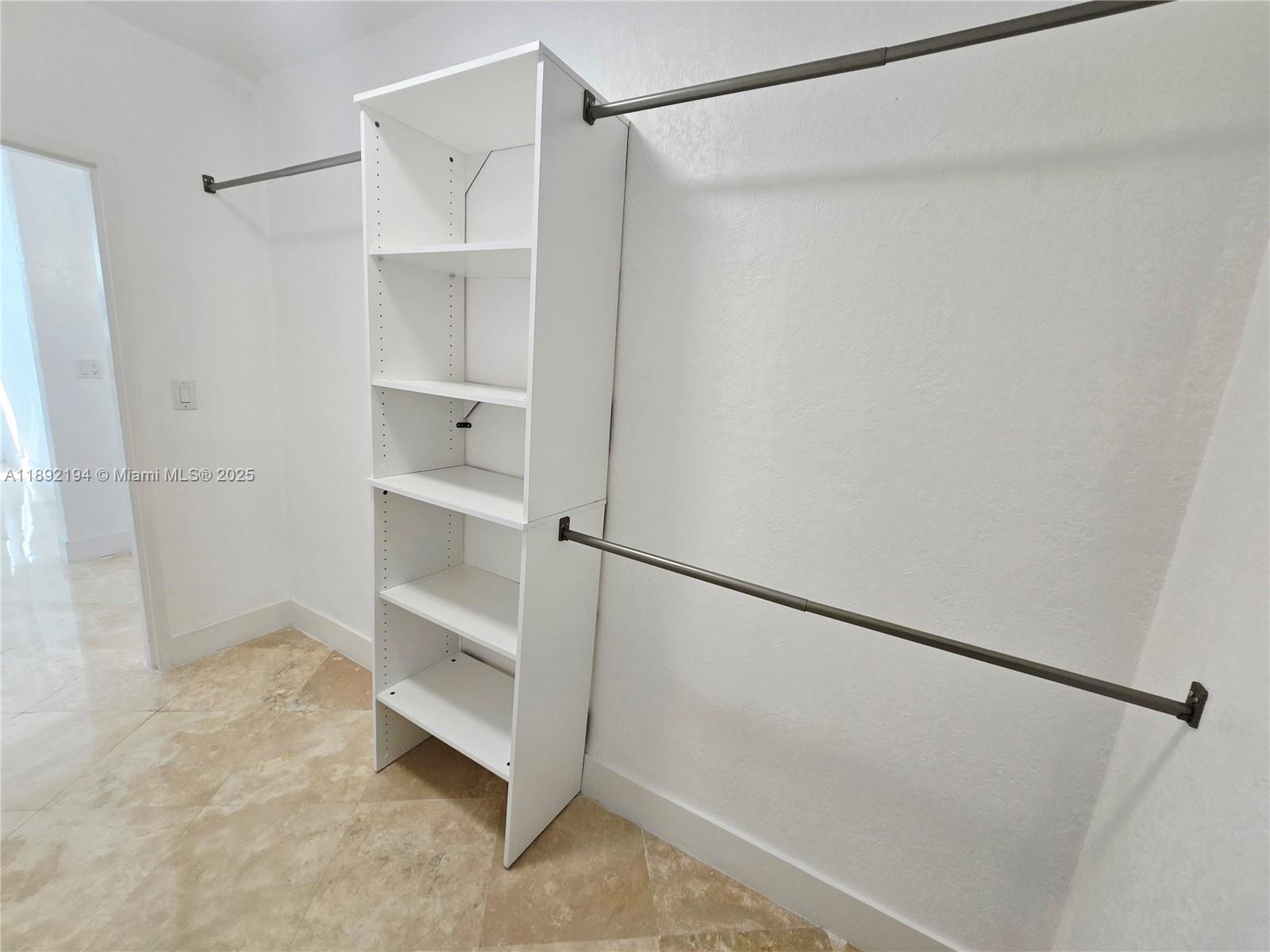 SOUTH BAY CLUB CONDO - Residential Lease