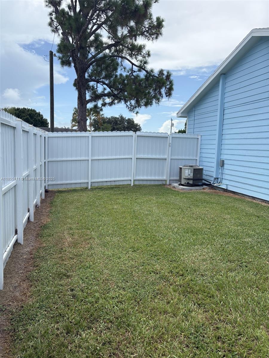 PORT ST LUCIE SECTION 12 - Residential