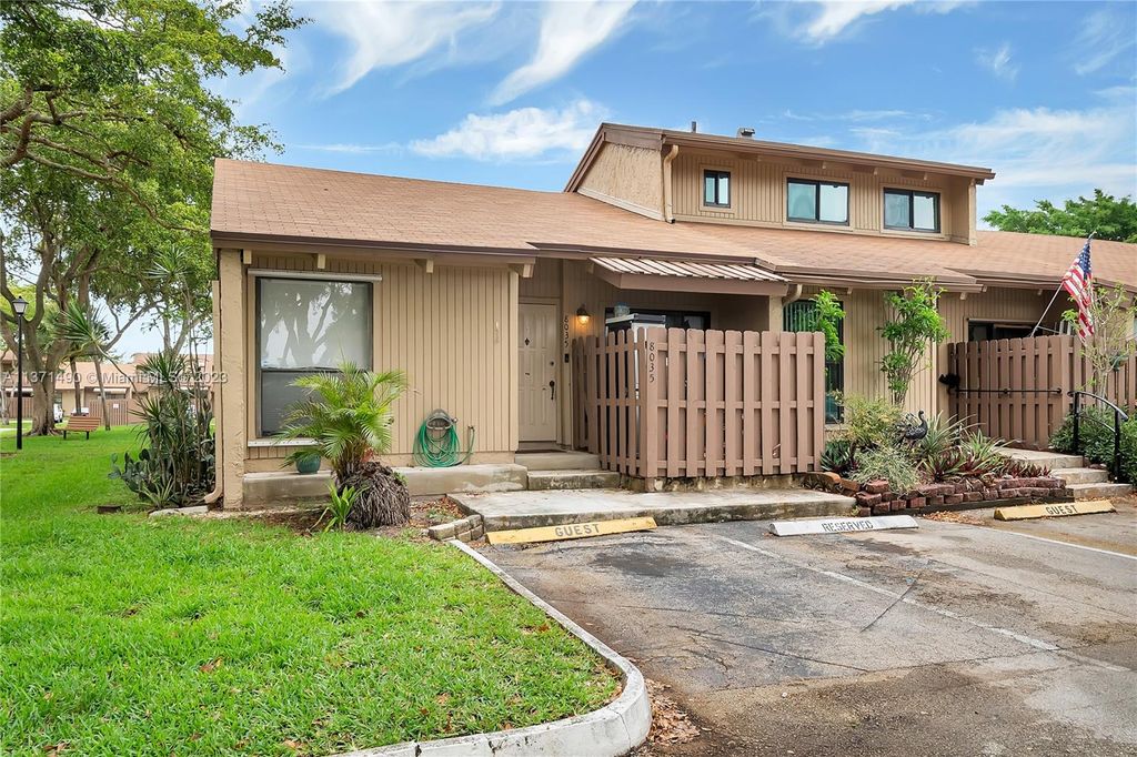 Photo of 8035 SW 22nd Ct, Davie, FL 33324 (MLS # A11371490)