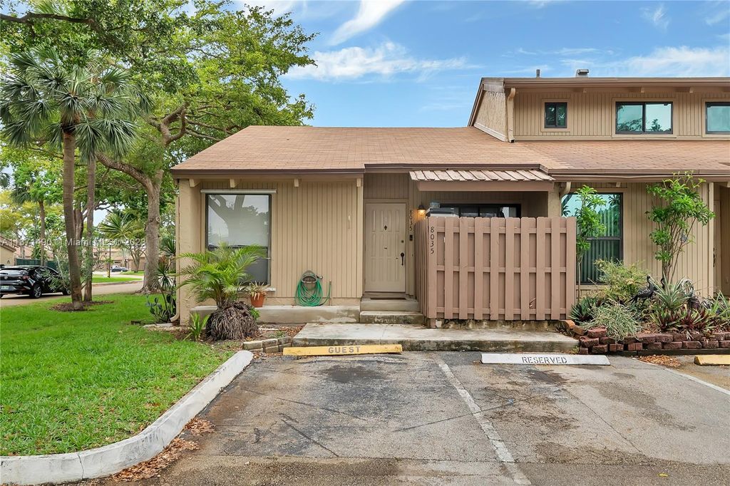 Photo of 8035 SW 22nd Ct, Davie, FL 33324 (MLS # A11371490)