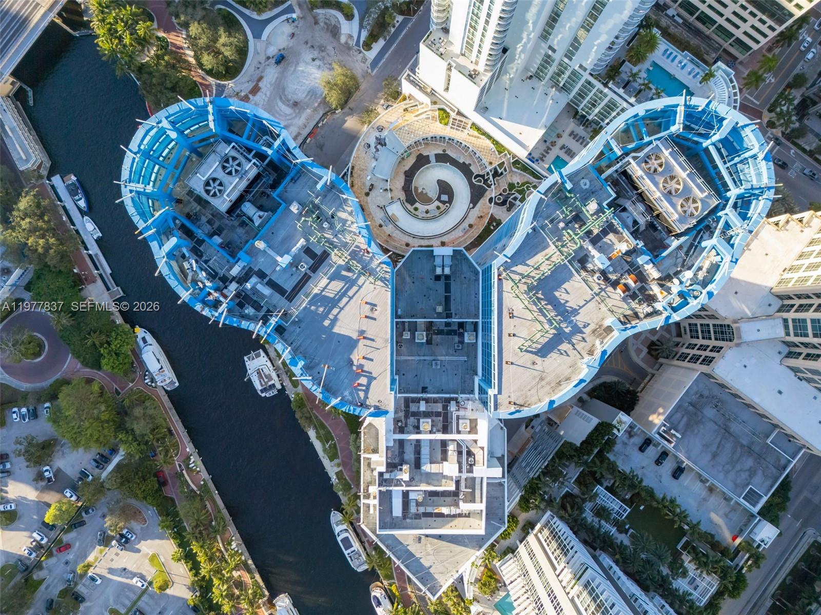 LAS OLAS RIVER HOUSE COND - Residential