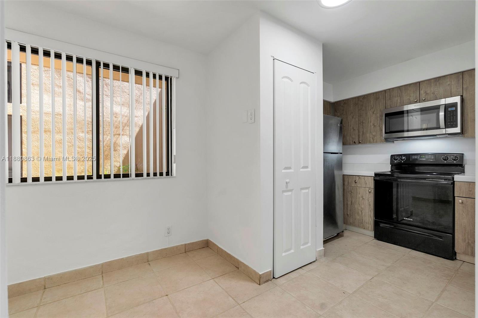CELEBRATION POINT CONDO N - Residential Lease