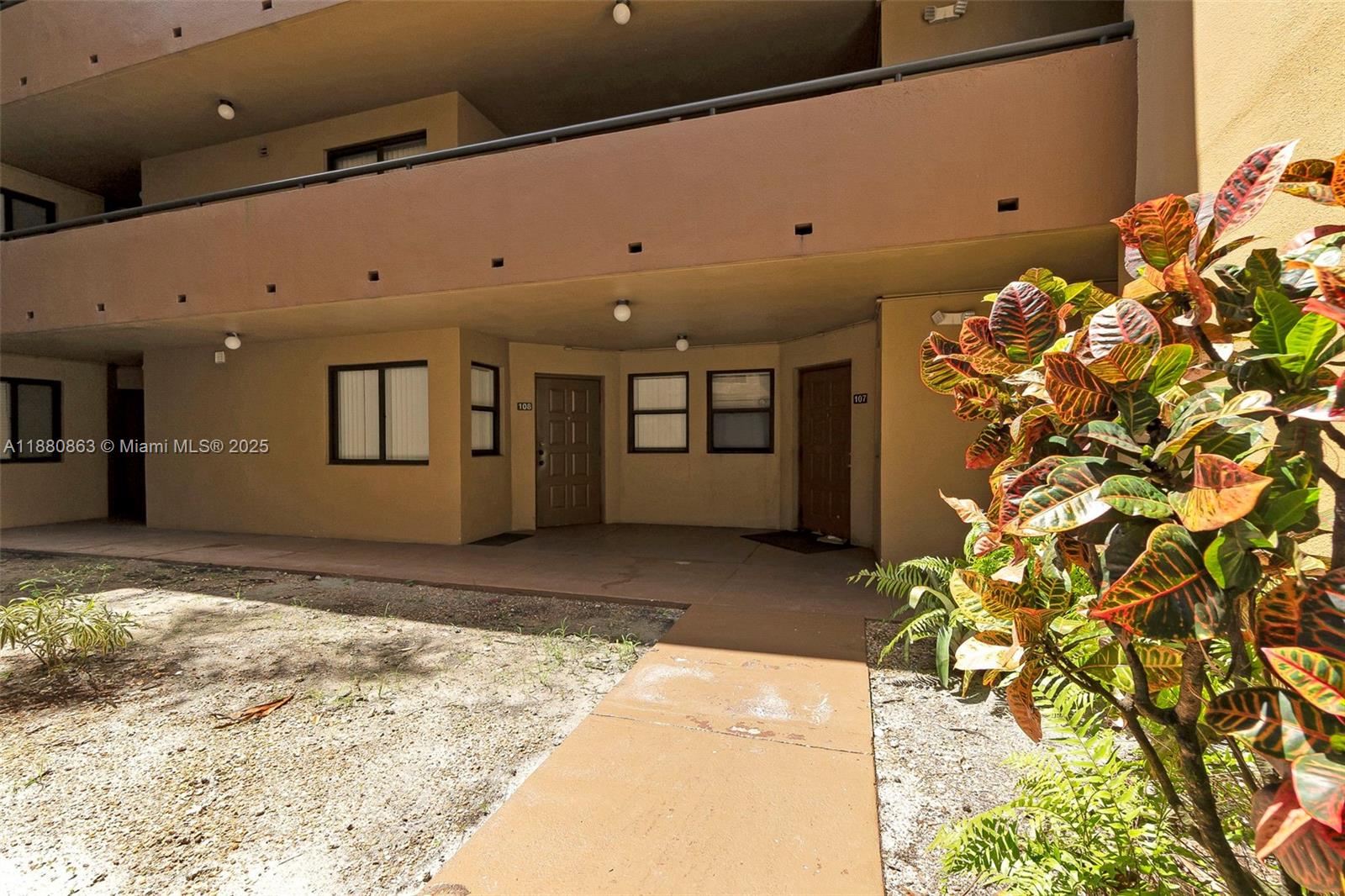 CELEBRATION POINT CONDO N - Residential Lease