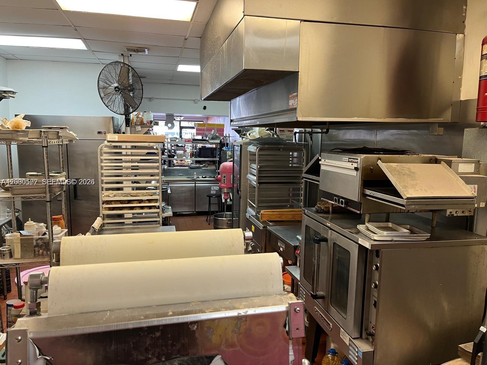 Turnkey Restaurant For Sale In Oakland Park