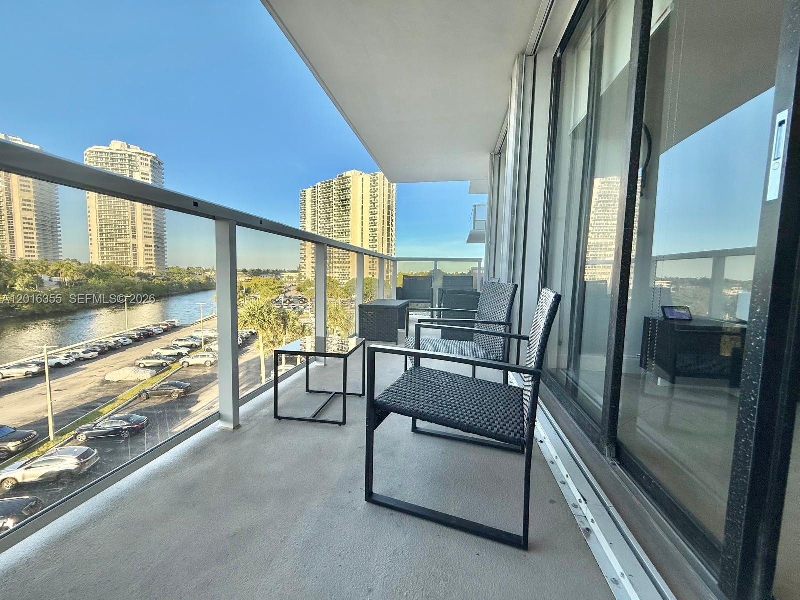 FLAMENCO CONDO TOWER II - Residential
