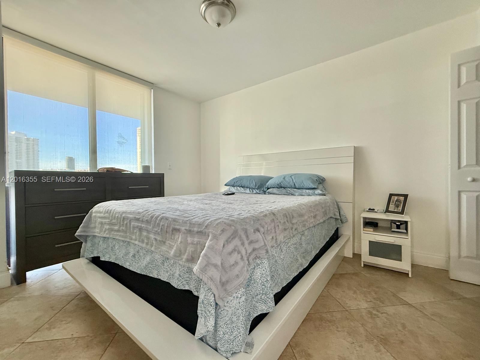 FLAMENCO CONDO TOWER II - Residential