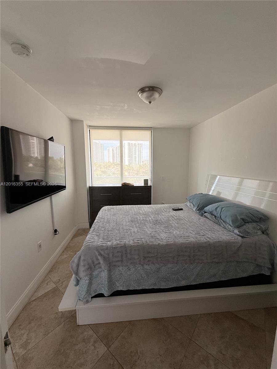 FLAMENCO CONDO TOWER II - Residential