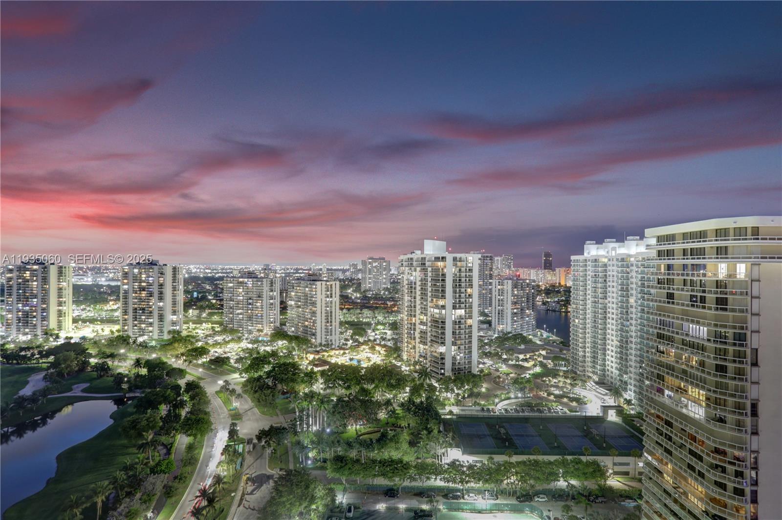 THE LANDMARK - Residential