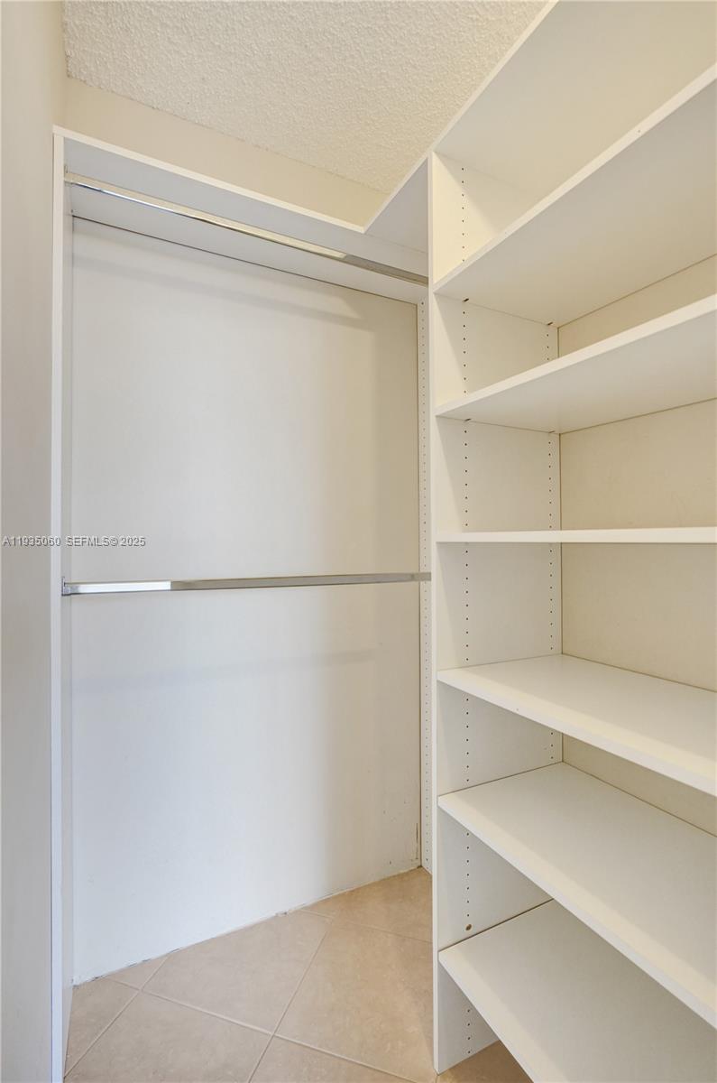 THE LANDMARK - Residential