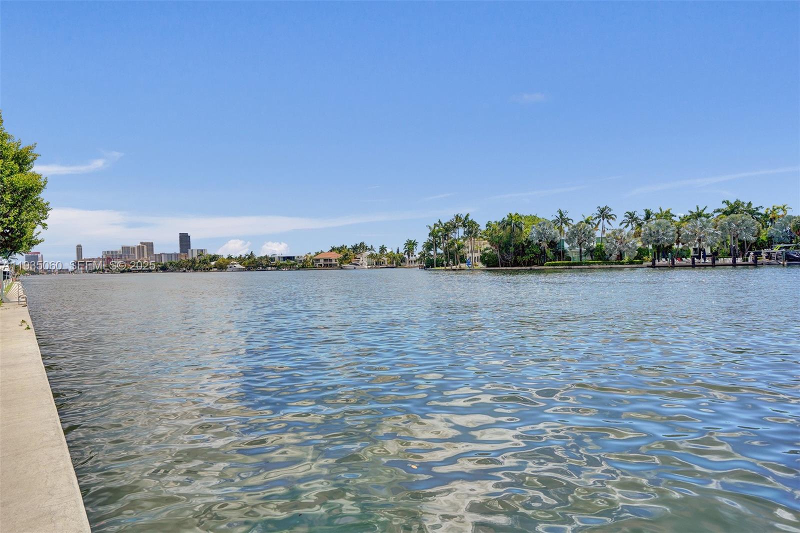 THE LANDMARK - Residential