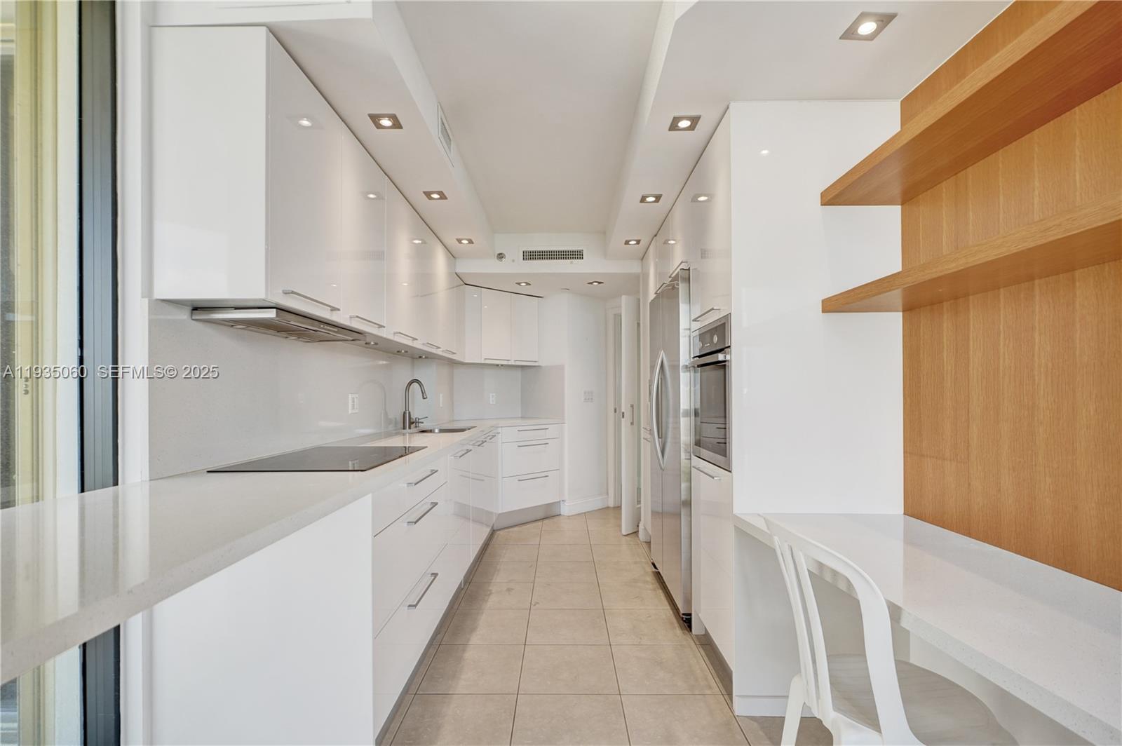 THE LANDMARK - Residential