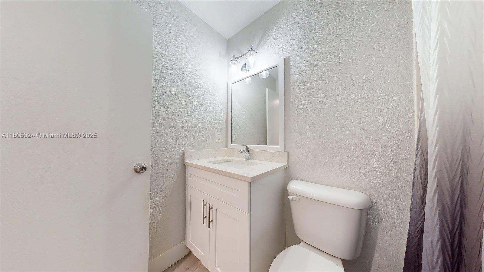 WATERSIDE VILLAGE THREE C - Residential