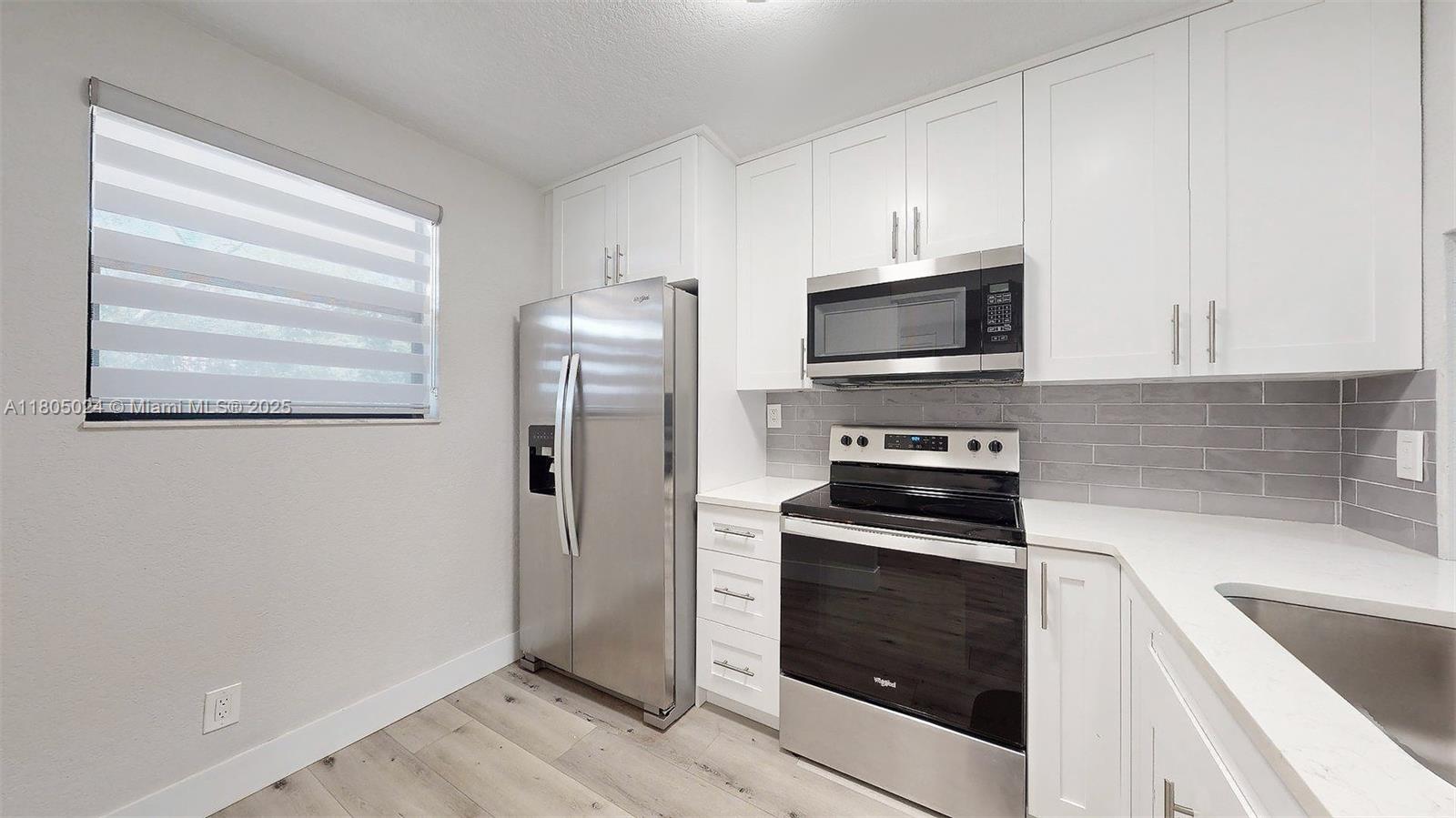 WATERSIDE VILLAGE THREE C - Residential