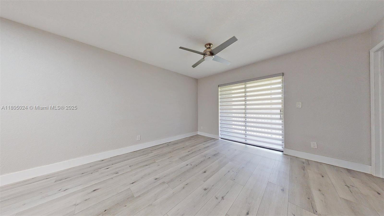 WATERSIDE VILLAGE THREE C - Residential