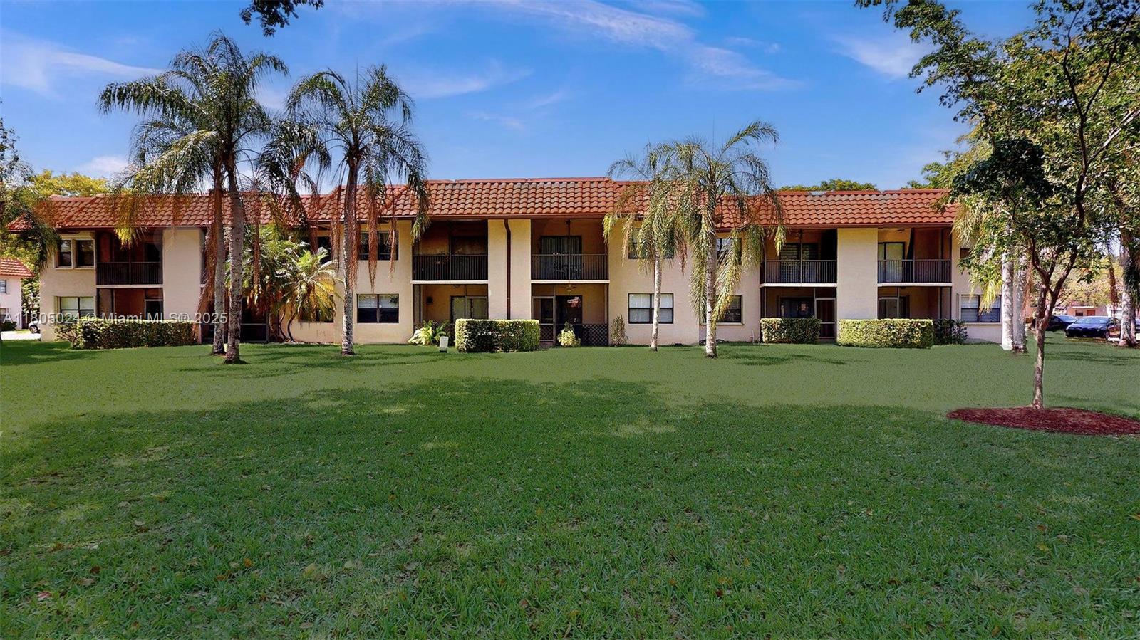 WATERSIDE VILLAGE THREE C - Residential