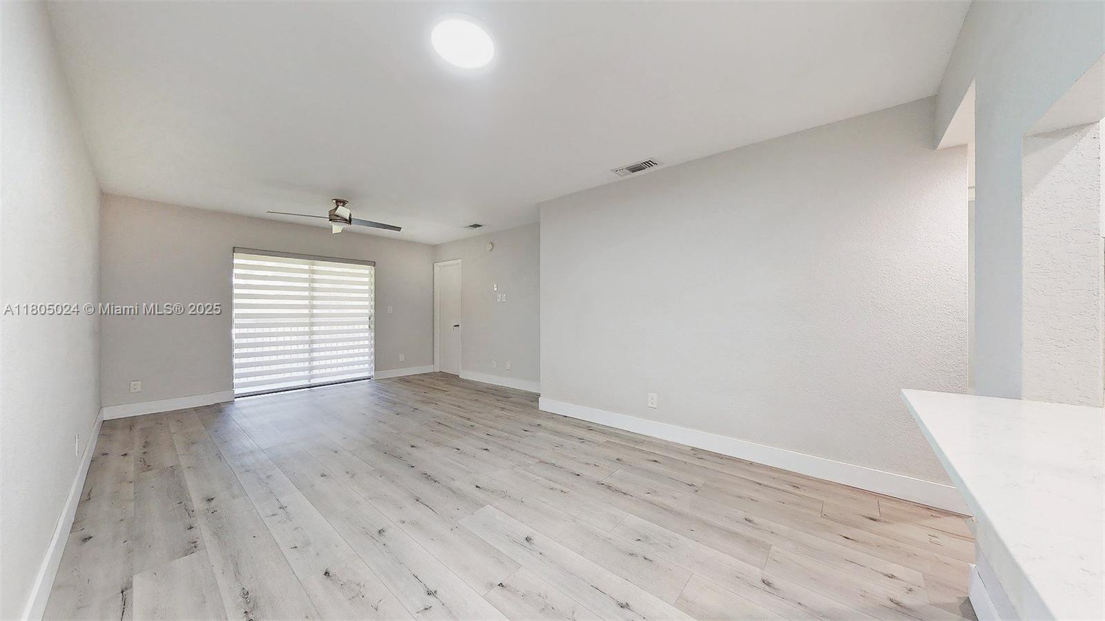 WATERSIDE VILLAGE THREE C - Residential