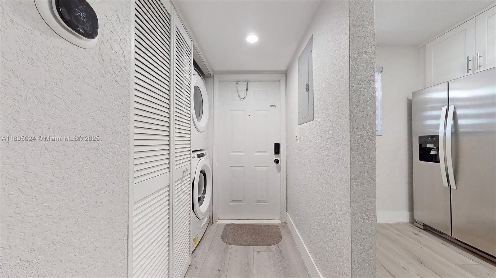 WATERSIDE VILLAGE THREE C - Residential