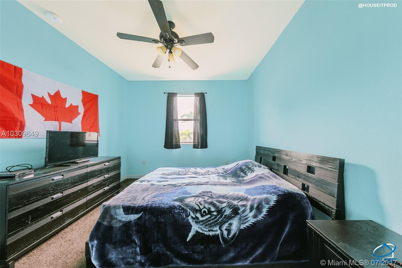 ENCLAVE AT BLACK POINT MA - Residential