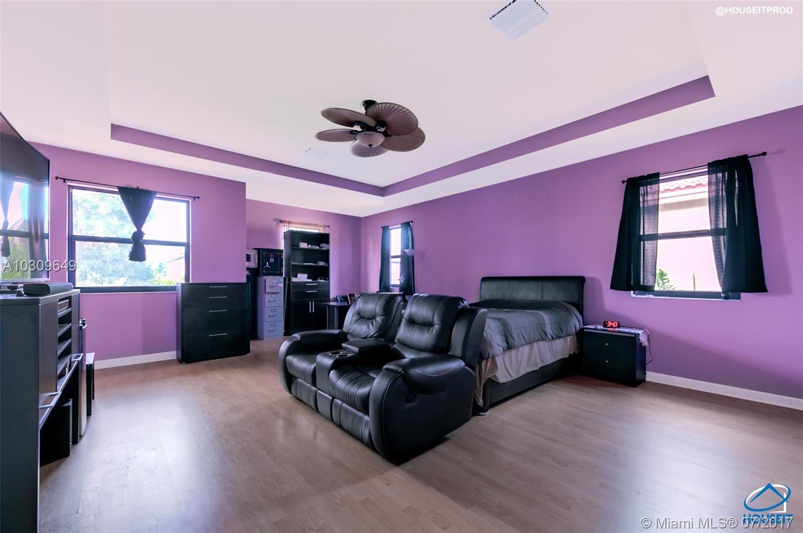 ENCLAVE AT BLACK POINT MA - Residential