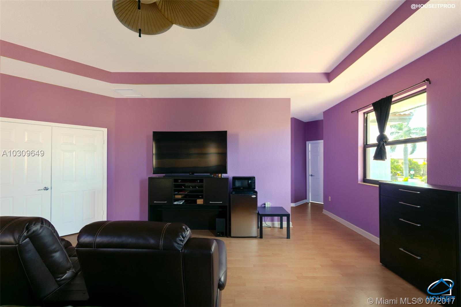 ENCLAVE AT BLACK POINT MA - Residential