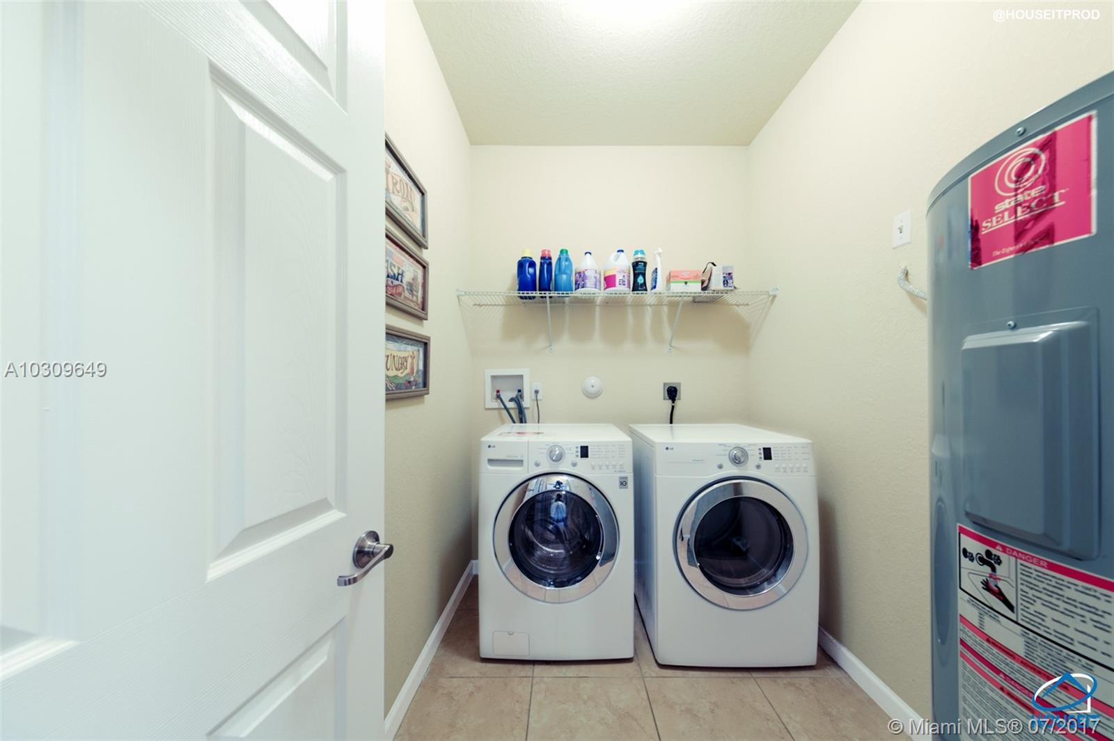 ENCLAVE AT BLACK POINT MA - Residential