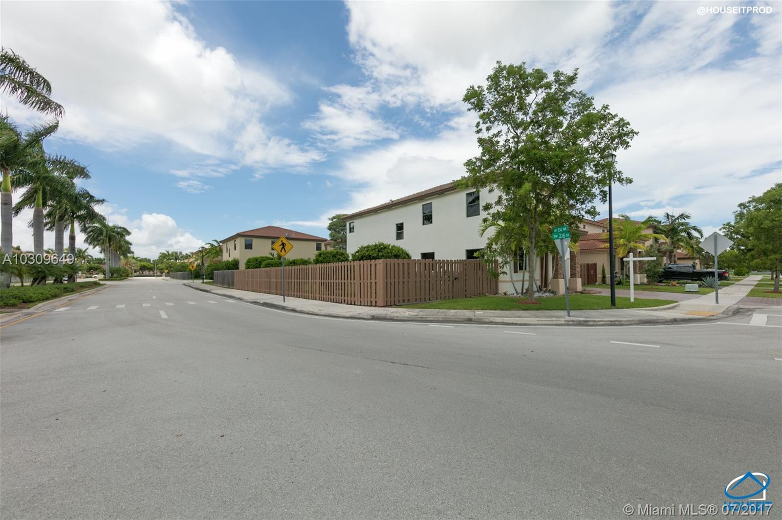 ENCLAVE AT BLACK POINT MA - Residential