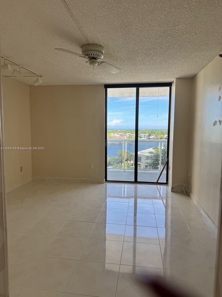 20505 E Country Club Dr 835