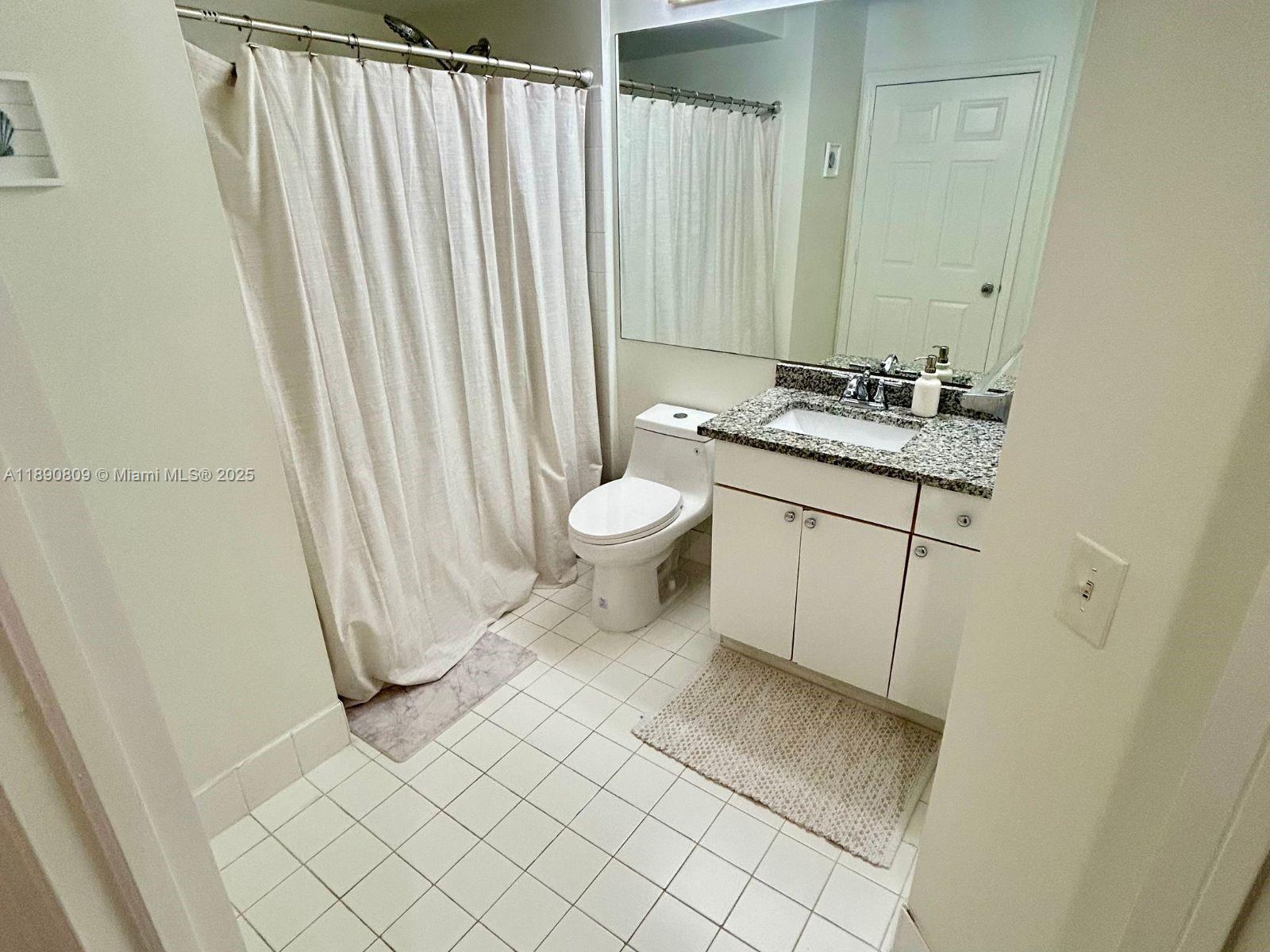 PORTO BELLAGIO CONDO - Residential
