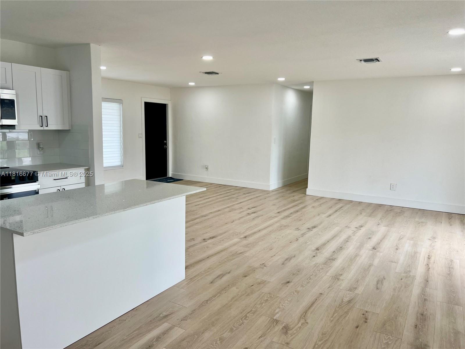 2910 NW 185th St