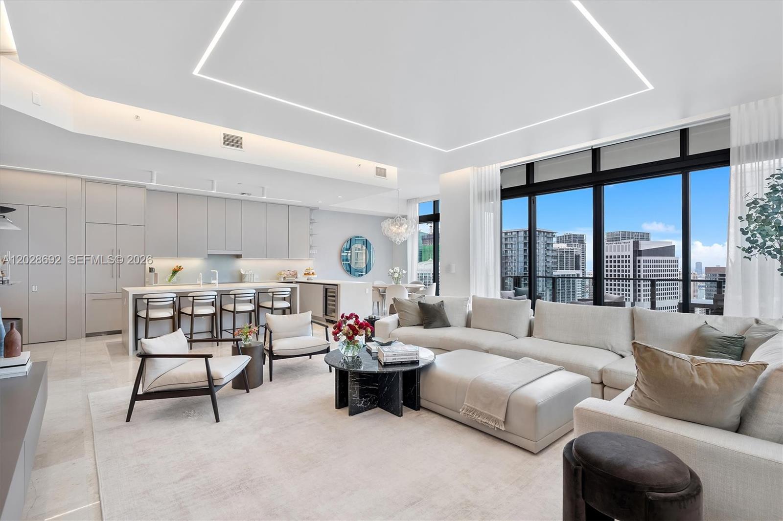 RISE CONDO - Residential