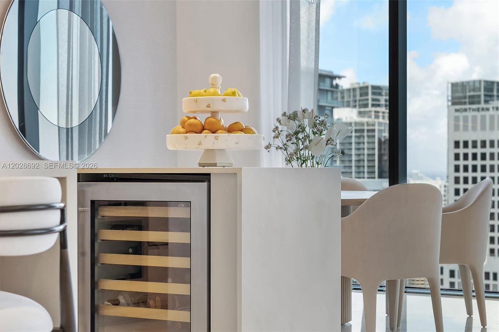 RISE CONDO - Residential