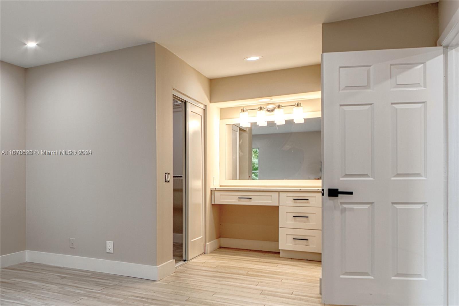 VILLAS OF OCEAN DUNES - Residential