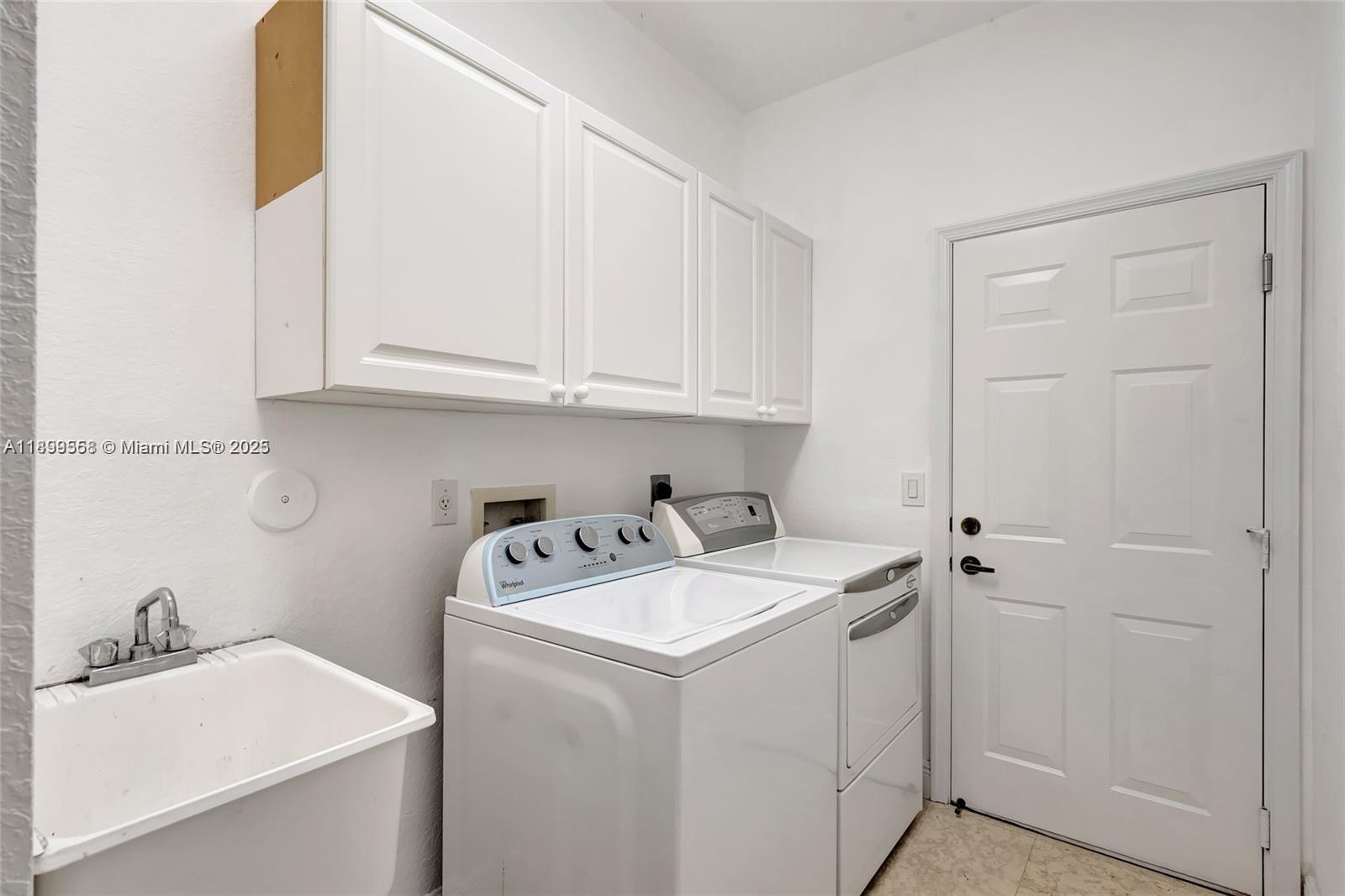 Weston Hills - SECTOR 7 - Residential Lease