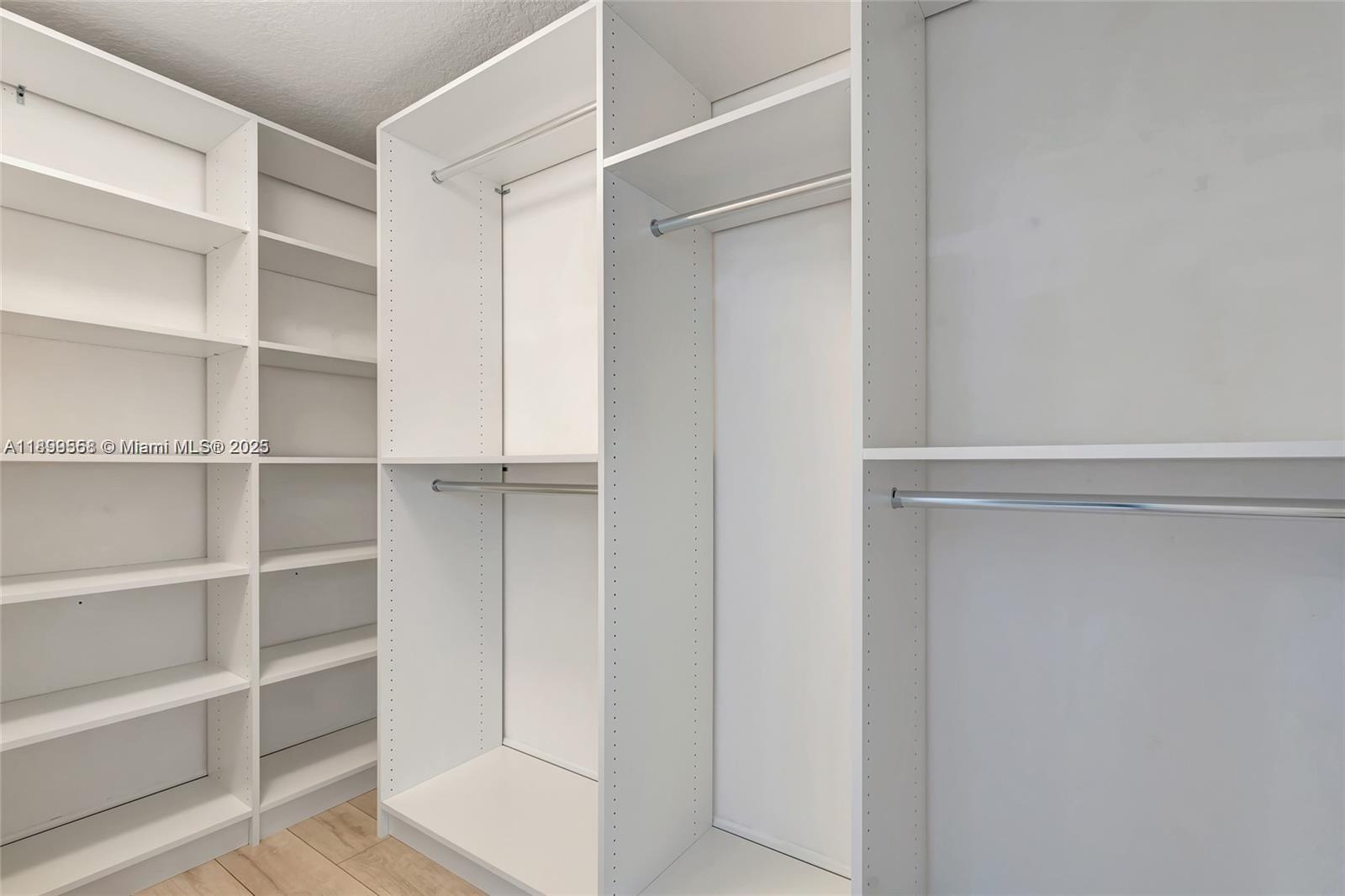 Weston Hills - SECTOR 7 - Residential Lease