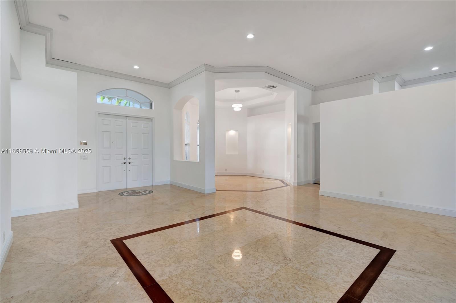 Weston Hills - SECTOR 7 - Residential Lease