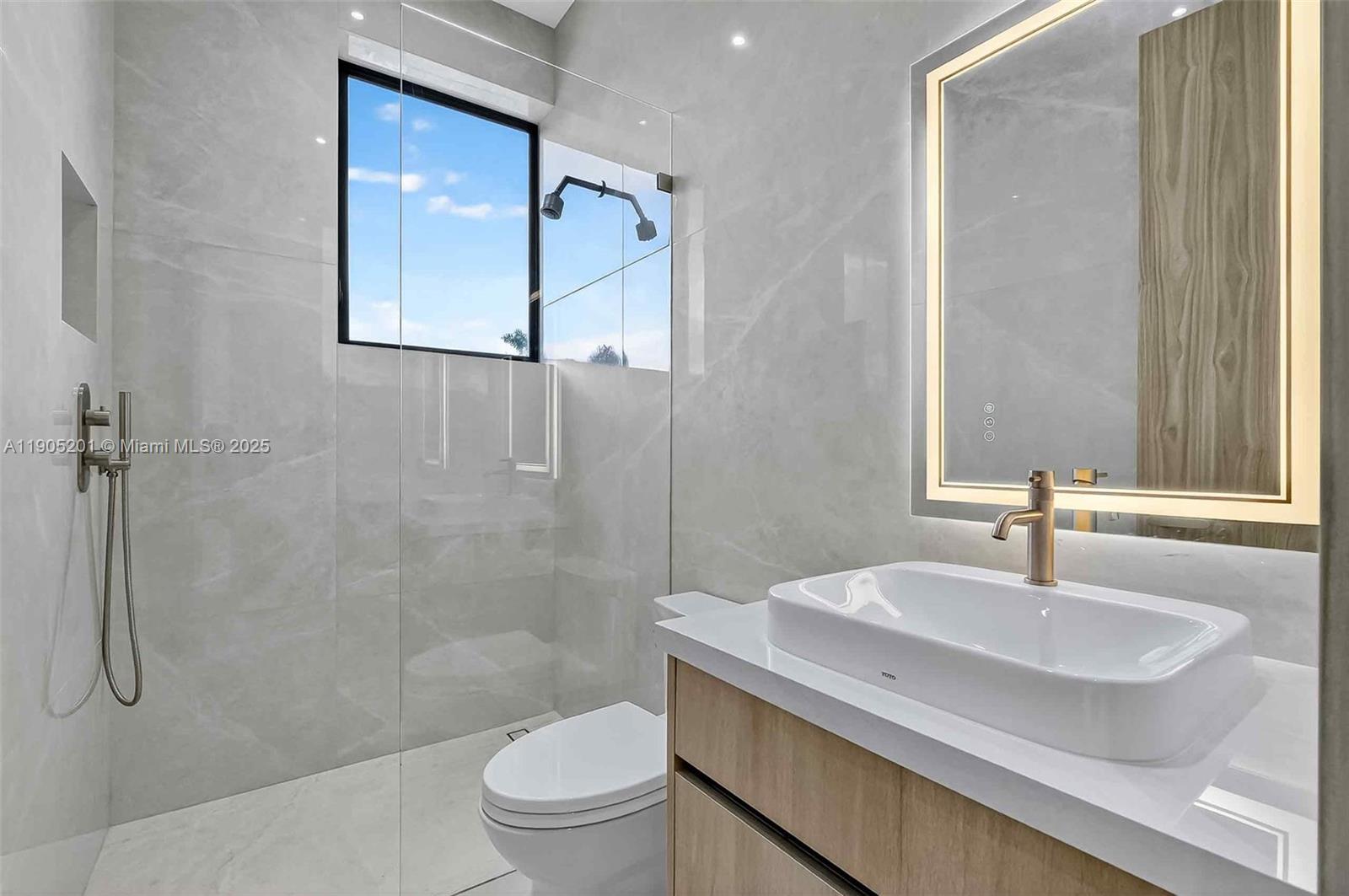 NAUTILUS ADDN - Residential