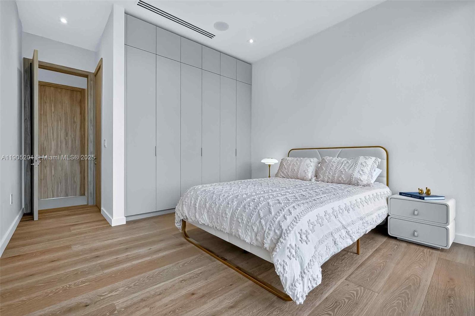 NAUTILUS ADDN - Residential