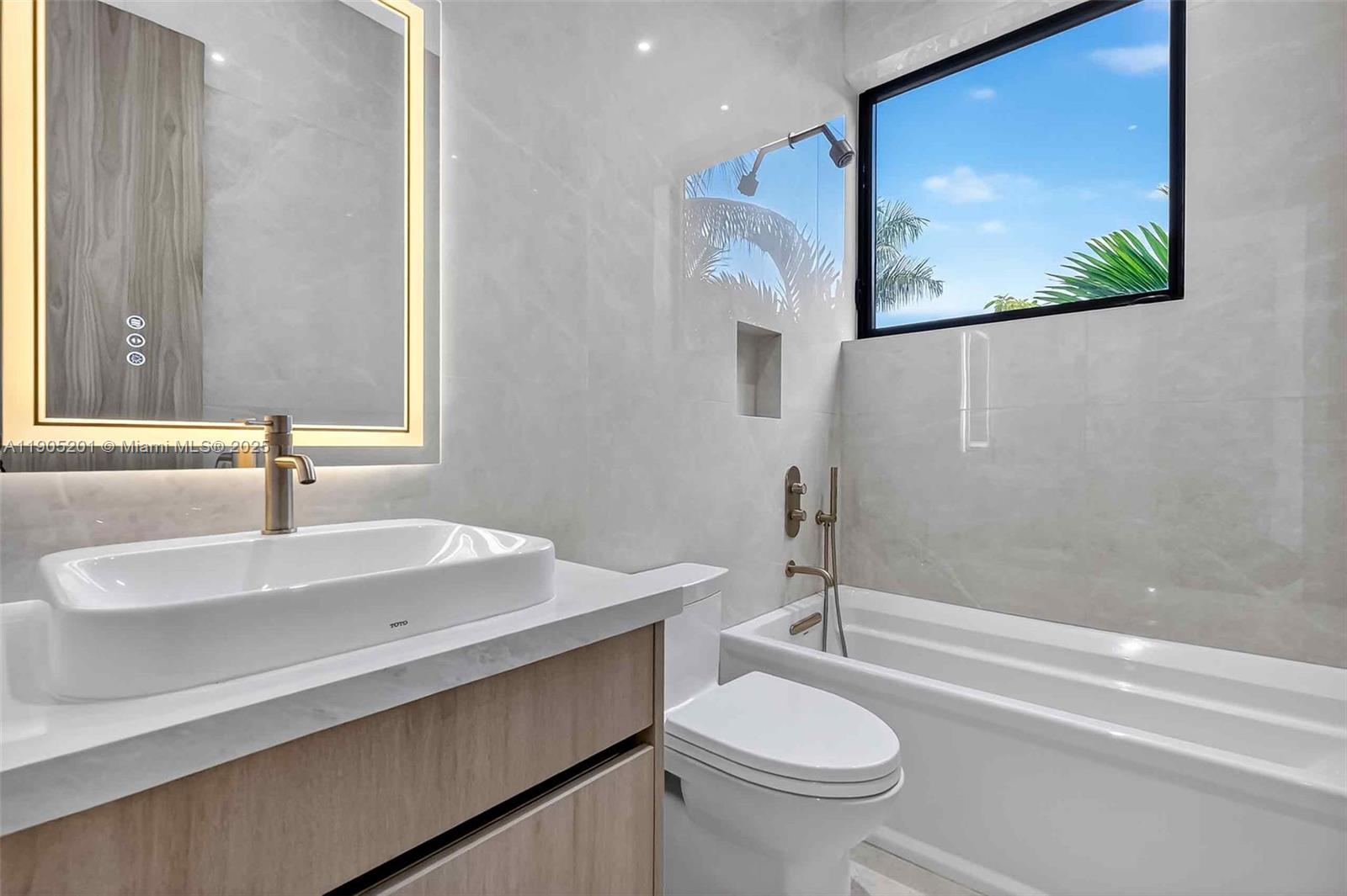 NAUTILUS ADDN - Residential