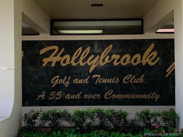 1 bedroom condo centrally located in the Hollybrook 55+ Resort Style Community, close to stores, restaurants and highways, a 20 min ride to the beach!! Many Amenities and Activities. PRICED RIGHT to design to your taste!! Recreation Fees are Paid in Full!! Enjoy Golf, Tennis, Heated Pool, Billiards, Theater, Library, Clubhouse, Gym, Restaurant on Site, Shuffleboard, BBQ, Ping-Pong, 24 hour security, management on site, and more!!