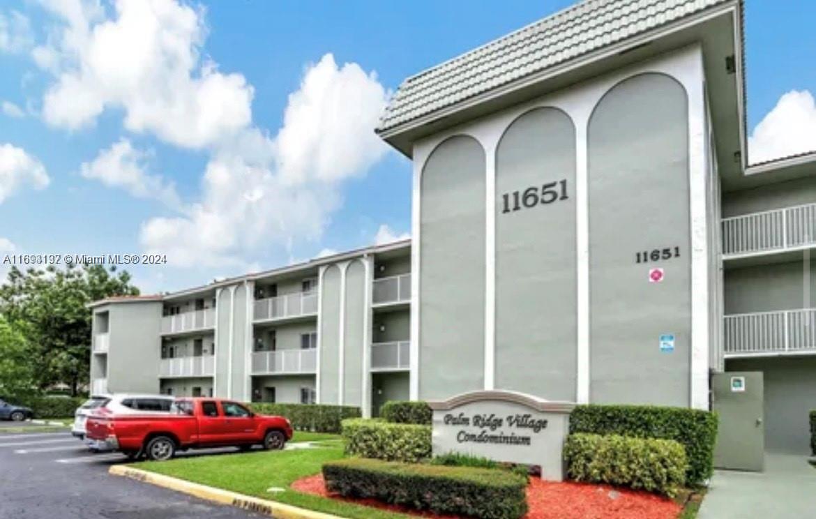 Property for Sale at 11651 Royal Palm Blvd 204, Coral Springs, Broward County, Florida - Bedrooms: 2 
Bathrooms: 2  - $190,000