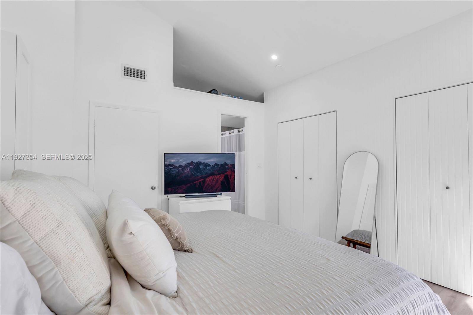 DADELAND COVE SEC 1 - Residential