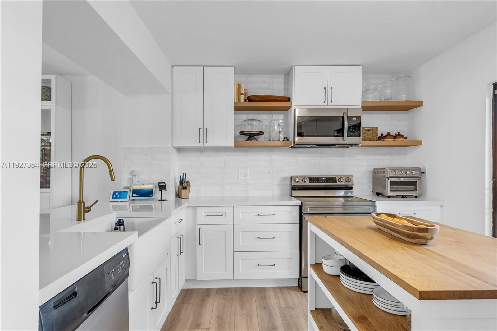 DADELAND COVE SEC 1 - Residential