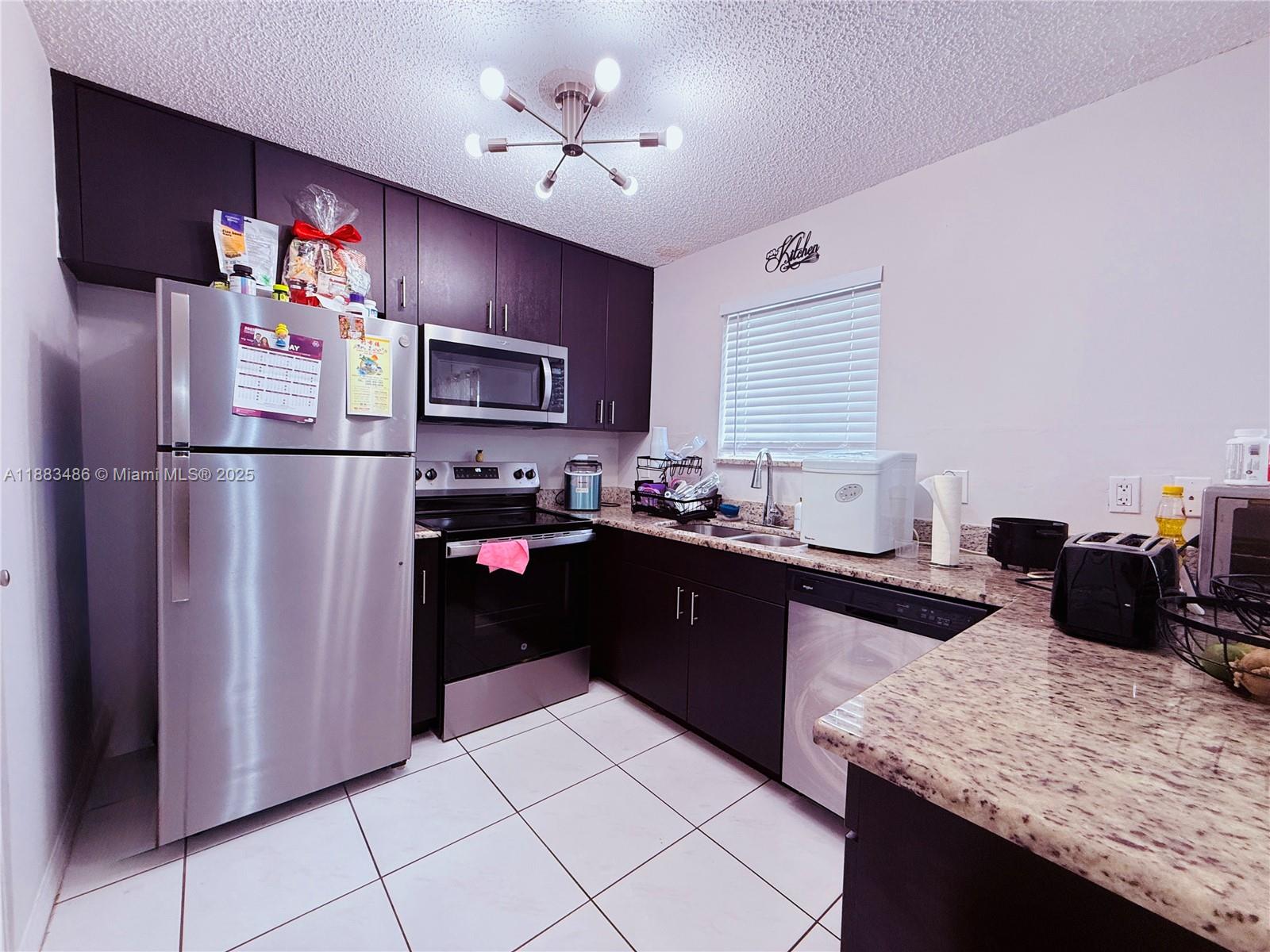 IBIS VILLA AT MIAMI GARDE - Residential Lease