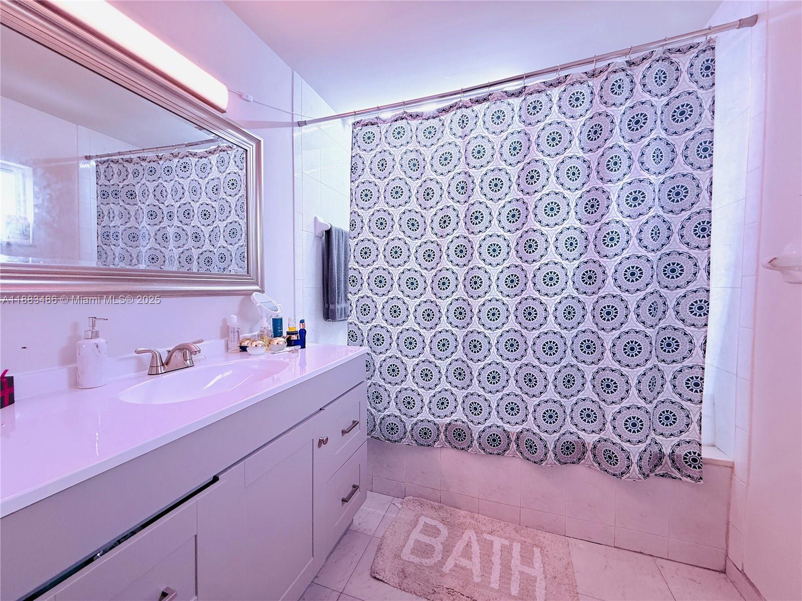 IBIS VILLA AT MIAMI GARDE - Residential Lease