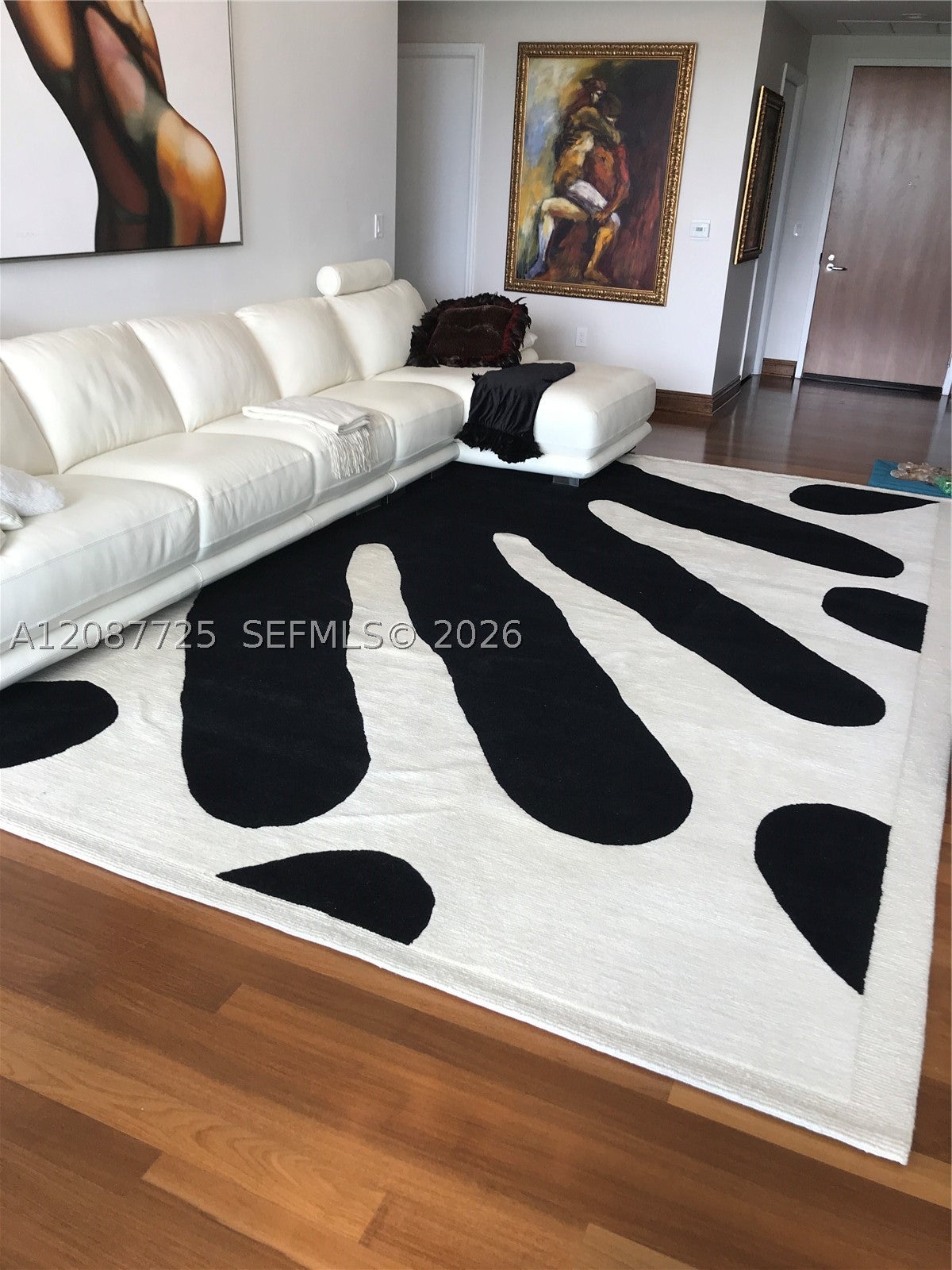 16500 Collins Ave 255