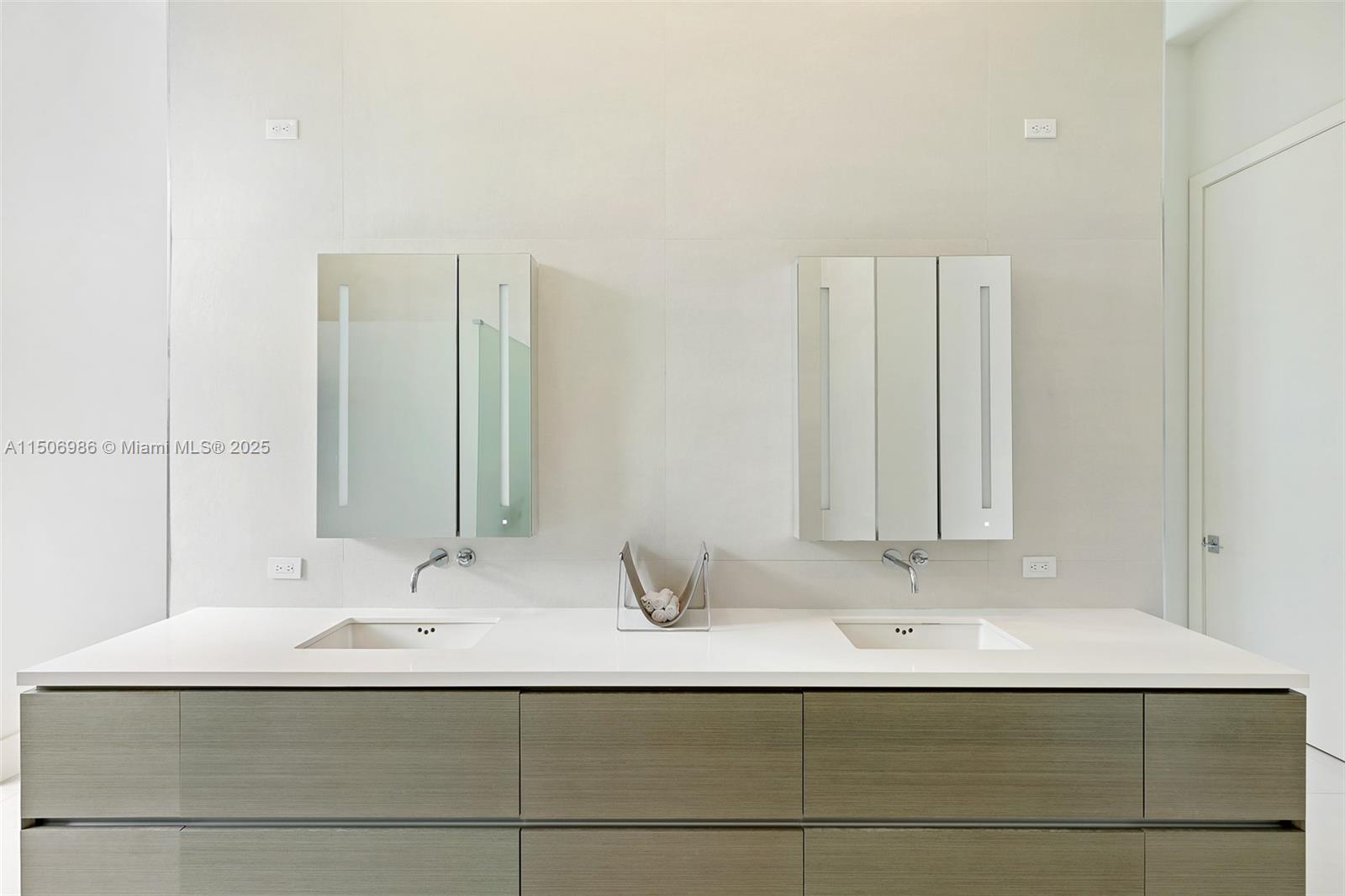 CORAL RIDGE GALT ADD NO 1 - Residential
