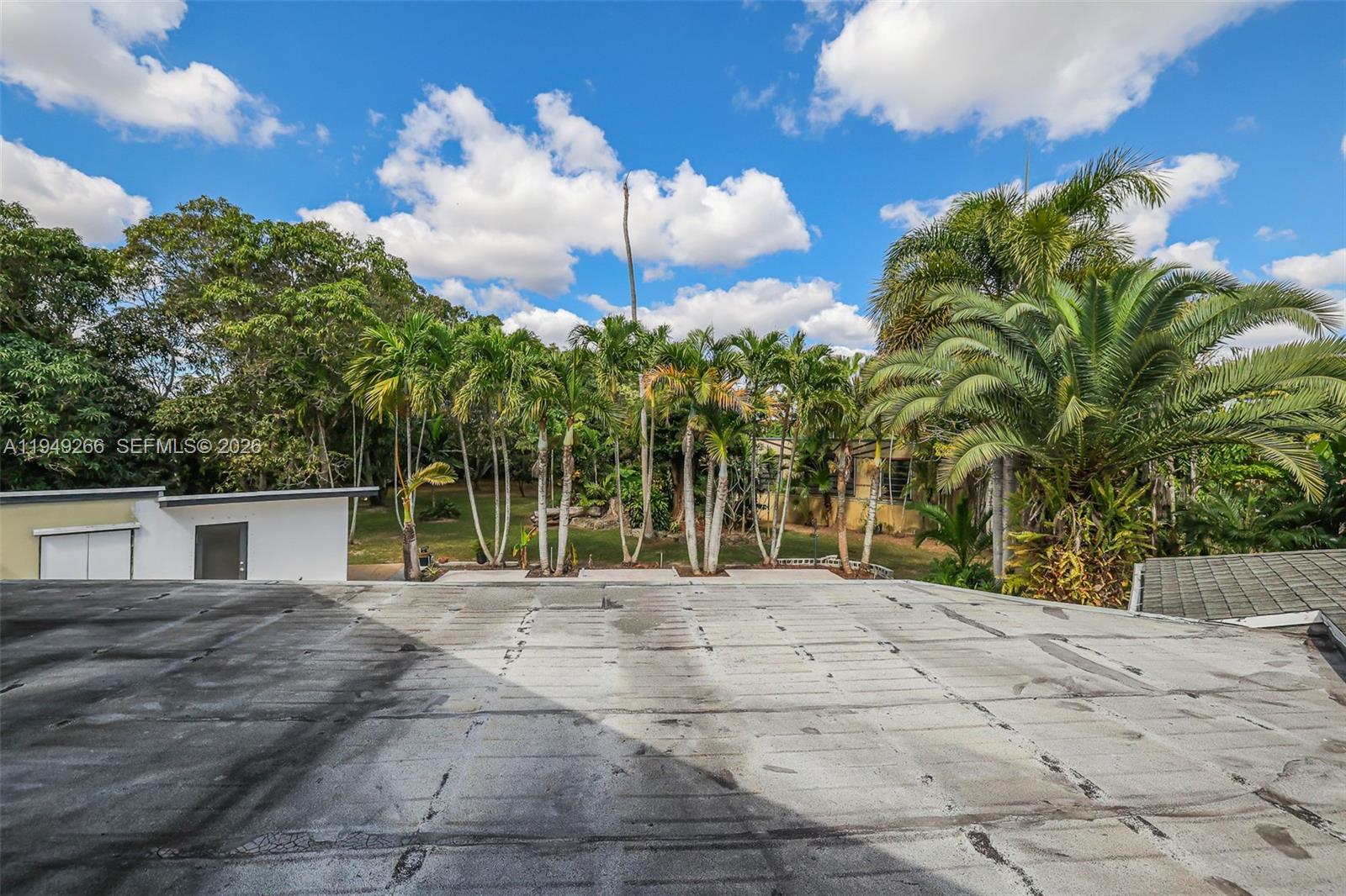 Redland SFH 5 acres - Residential