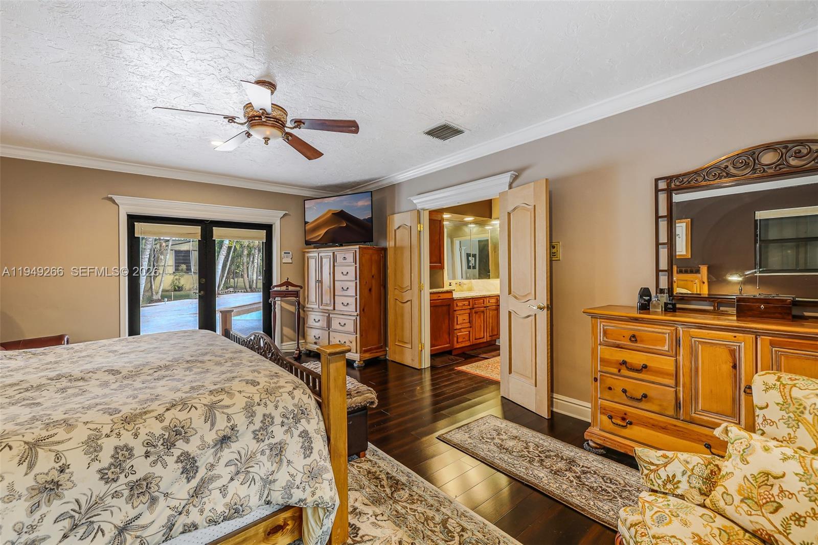 Redland SFH 5 acres - Residential