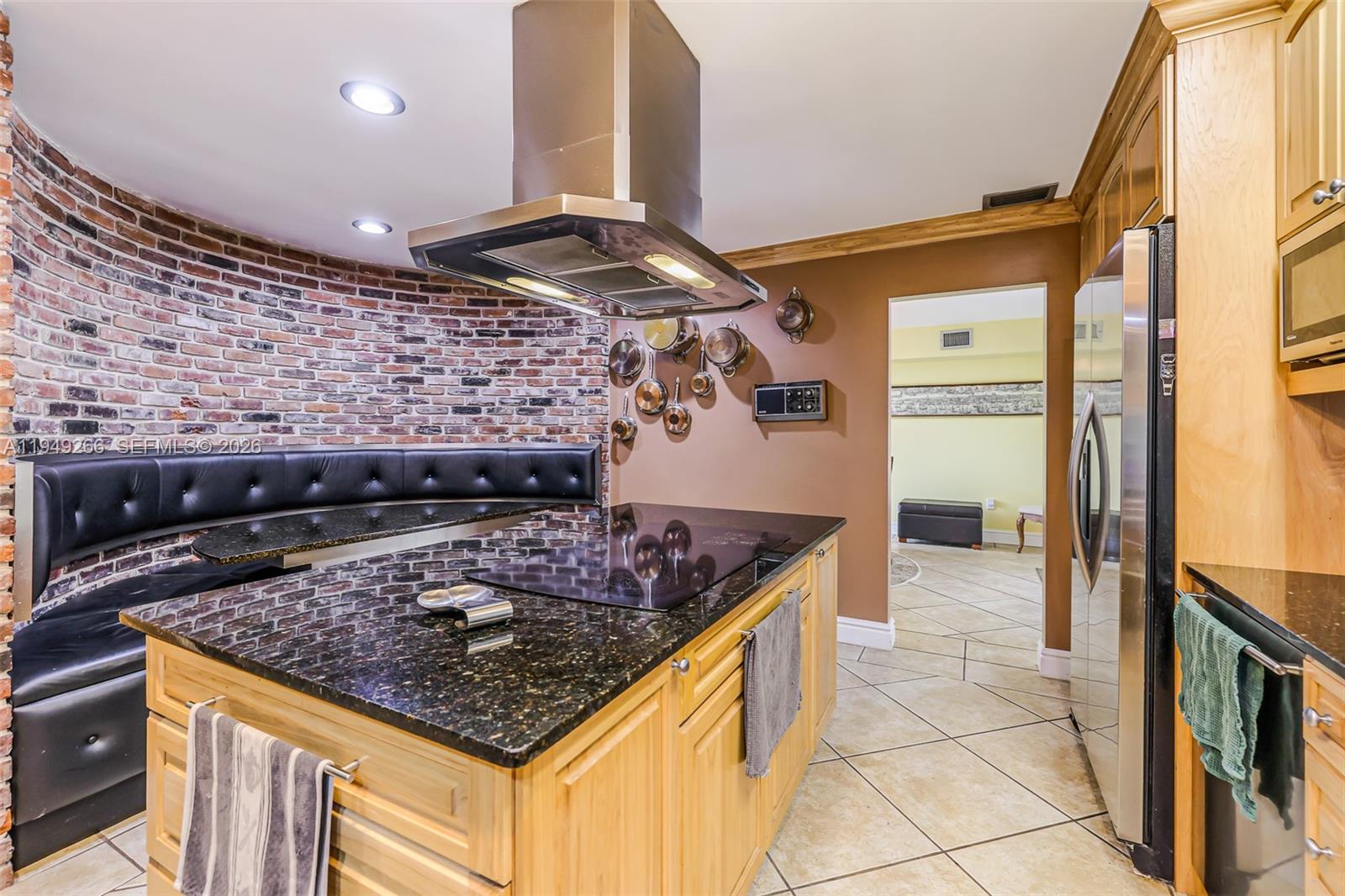 Redland SFH 5 acres - Residential