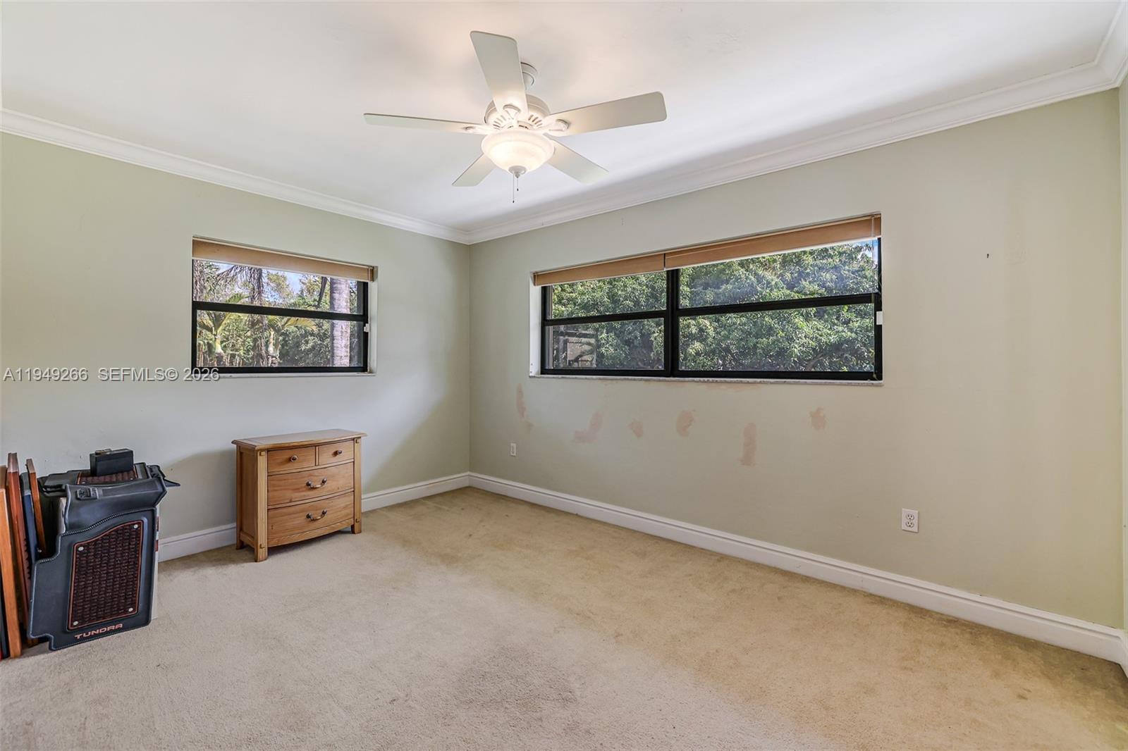 Redland SFH 5 acres - Residential